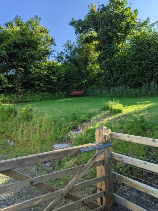Tranquil 1 Bedroom Cottage 15 Mins Drive To Sea Mydroilin Exteriör bild