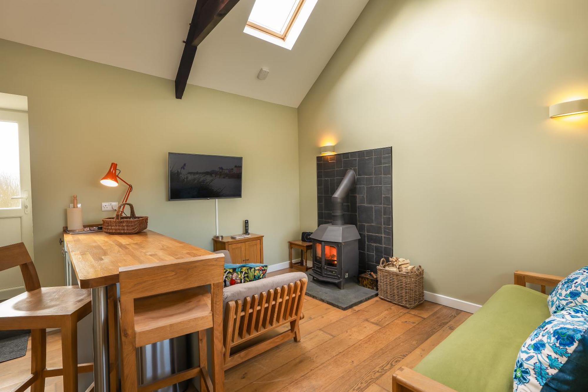 Tranquil 1 Bedroom Cottage 15 Mins Drive To Sea Mydroilin Exteriör bild